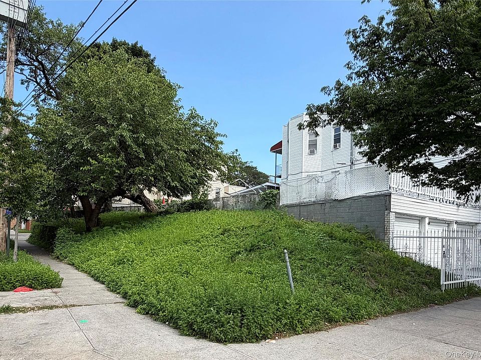 1st image of 846 Olmstead Avenue