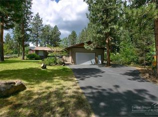 61191 SW Larkwood Dr, Bend, OR 97702