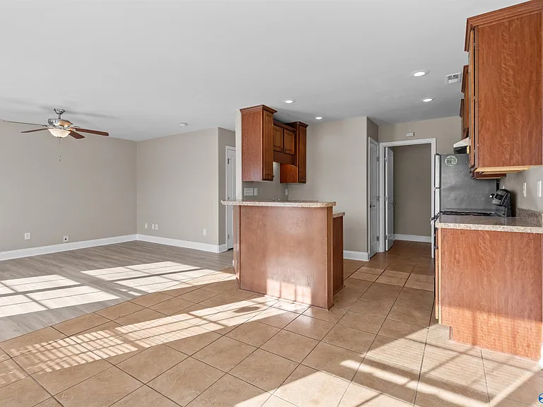 161 Fields Pond Dr — Photo 10