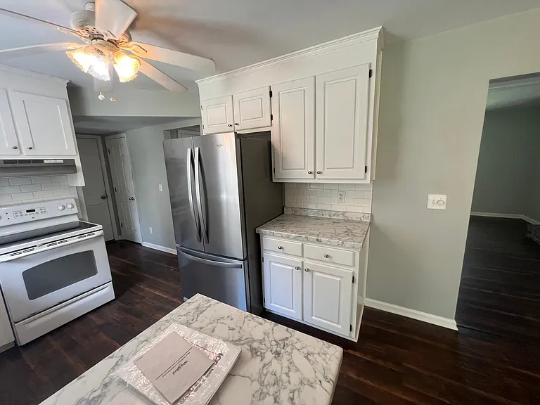 2005 Country Manor Dr — Photo 11
