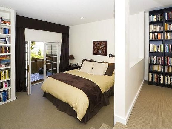 2nd image of 33A Park Hill Ave