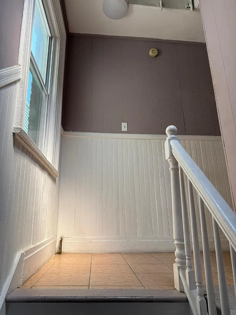 48 Lang St - Apartment 3 — Photo 1
