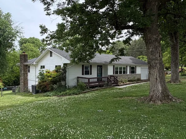 412 Woodland Dr, Clinton, TN 37716