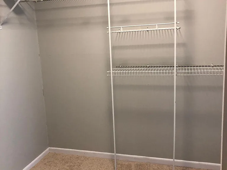 800 N Lakeside Dr #2C — Photo 13
