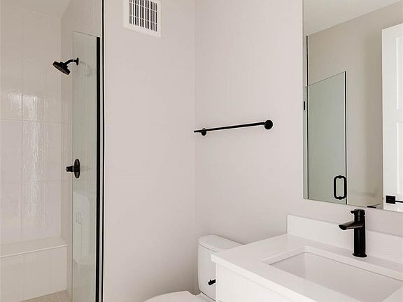 5th image of 8260 E 36th Avenue #31