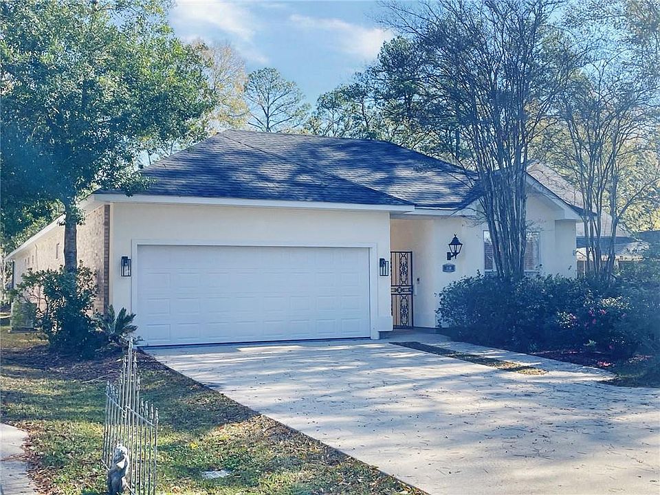 1st image of 61 Whiteoak Ct