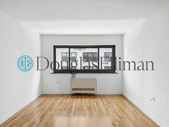 2nd image of 295 Park Ave S APT 3P