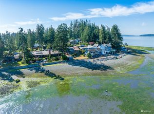 4201 Mission Beach Rd, Marysville, WA 98271