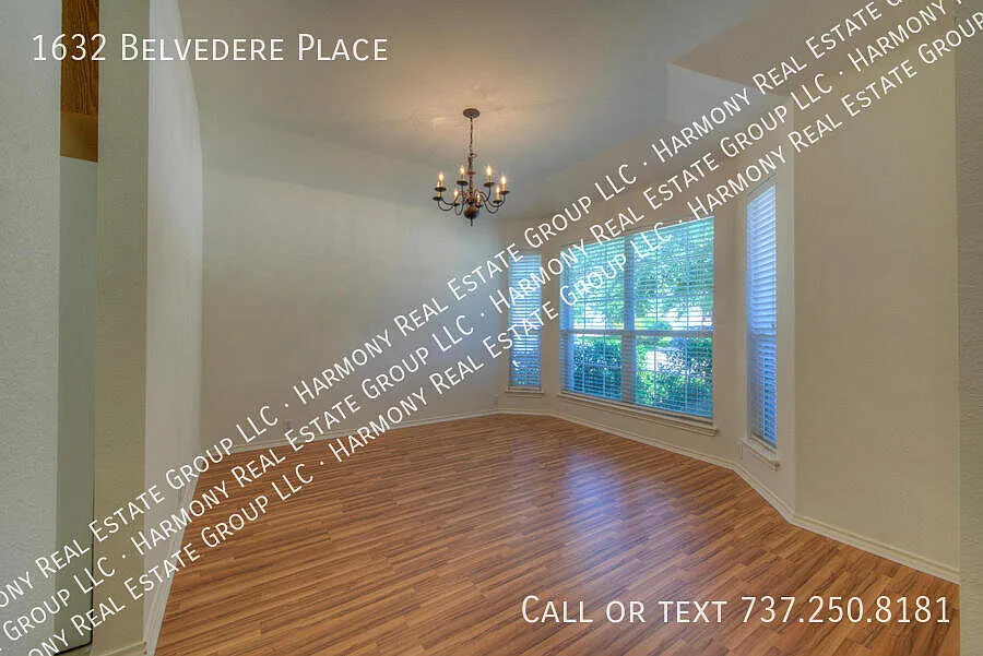 2 Weeks Free move in by 9/15! — Photo 3