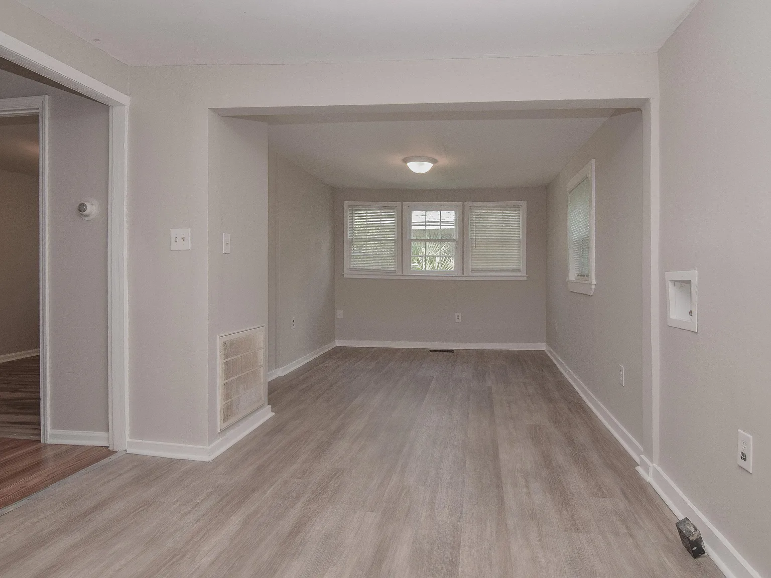 2 bed, 2.0 bath, 1025 sqft, $1,400 — Photo 4