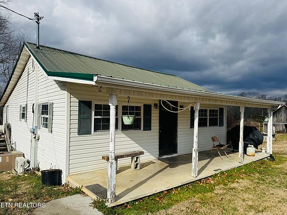 4th image of 1221 Brady Rd