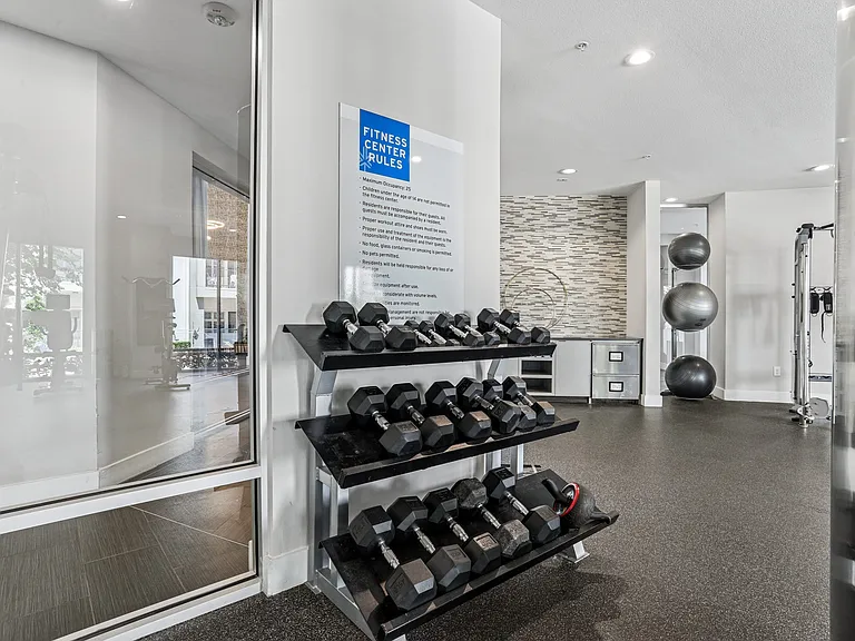 Maple District Lofts — Photo 19