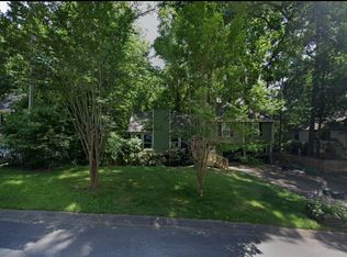 4124 Inola Trl NE, Roswell, GA