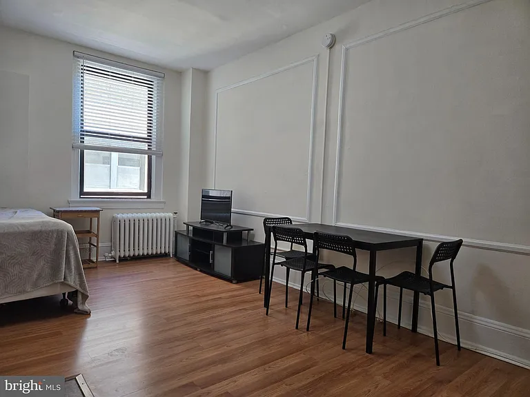 1324 Locust St #1530 — Photo 11