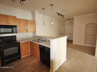 8920 Gate Pkwy W #801, Jacksonville, FL 32216