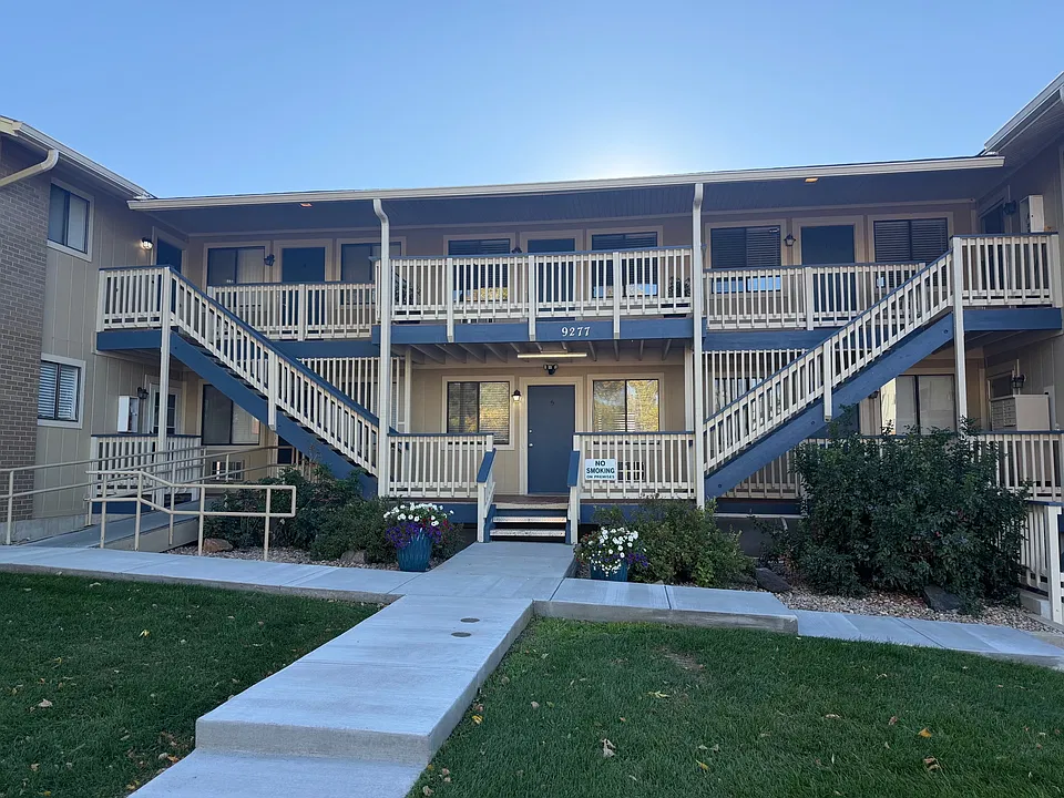 9277 W 56th Pl #5