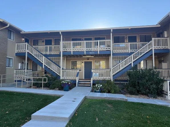9277 W 56th Pl, Arvada, CO