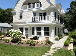 12 Rock Island Rd, Mashpee, MA 02649