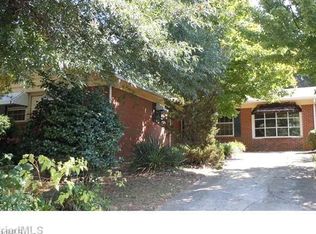 5121 Britt Dr, Winston Salem, NC 27105