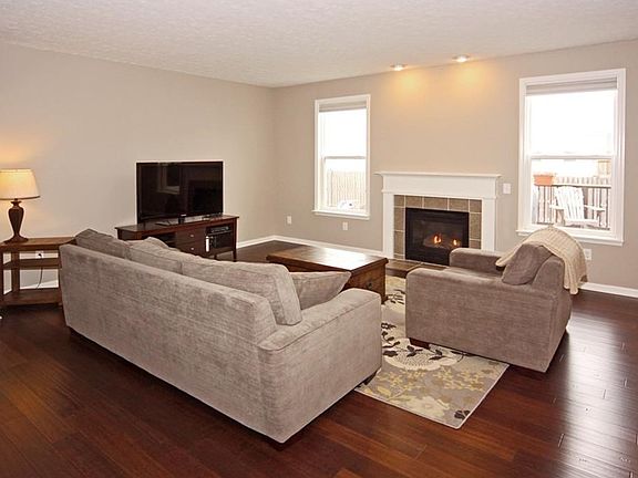 4th image of 7729 Chestnut Eagle Ct