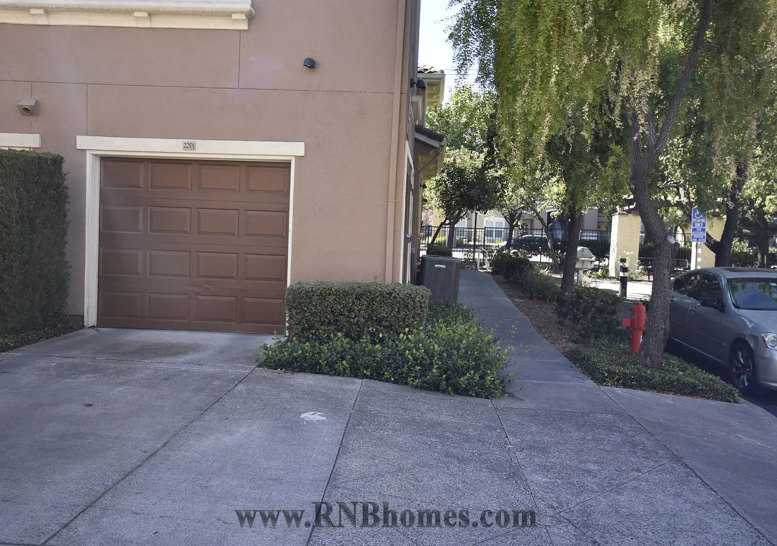 Westlake Parkway 4800 Unit 2201 — Photo 2