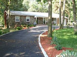 88 Gibbs Pond Rd, Nesconset, NY 11767