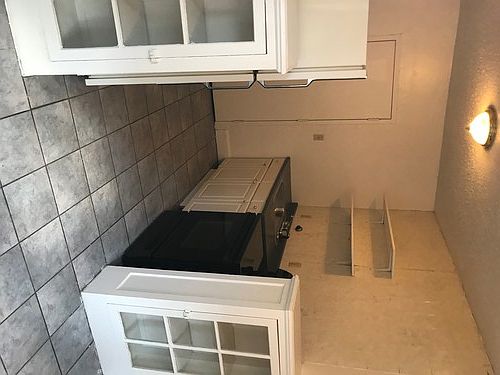 1st image of 9 Evergreen Ave APT B9