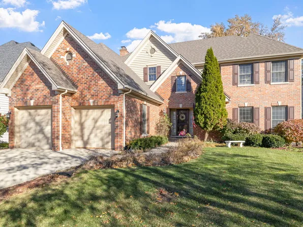 725 Heath Ct, Westmont, IL 60559