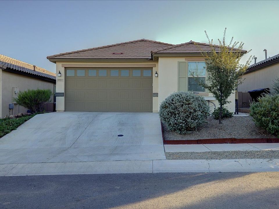 1st image of 1003 W Calle Calca