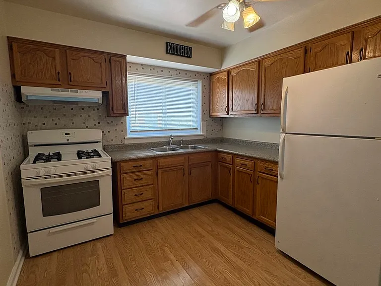 1534 N Harlem Ave #3W — Photo 10