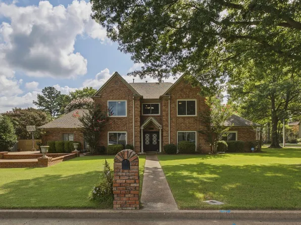 9533 Dogwood Estates Dr, Germantown, TN 38139