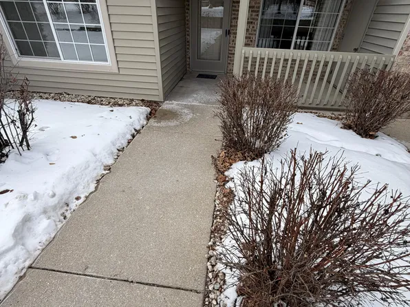 9910 74th St Unit A, Kenosha, WI 53142