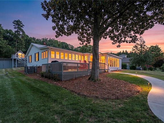 2nd image of 2113 Warf Rd