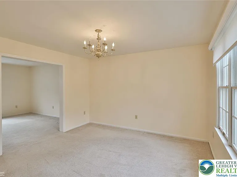 4059 Wedgewood Rd — Photo 12