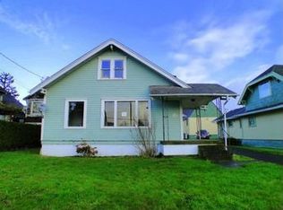 1610 4th St, Tillamook, OR 97141