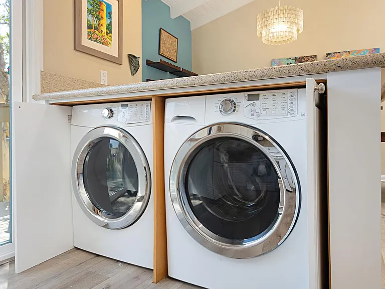 In unit washer and dryer
