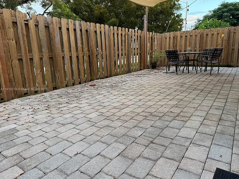 8675 NW 109th Ct — Photo 12