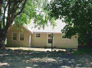 365 NW Irving St, Pullman, WA 99163