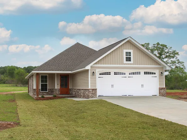 22 N Slade Rd, Sumrall, MS 39482