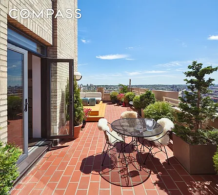 Sold by Compass | media 38