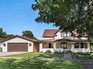 401 Dakota St, Alcester, SD 57001