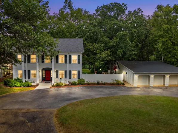 2737 S Donnybrook Ave, Tyler, TX 75701