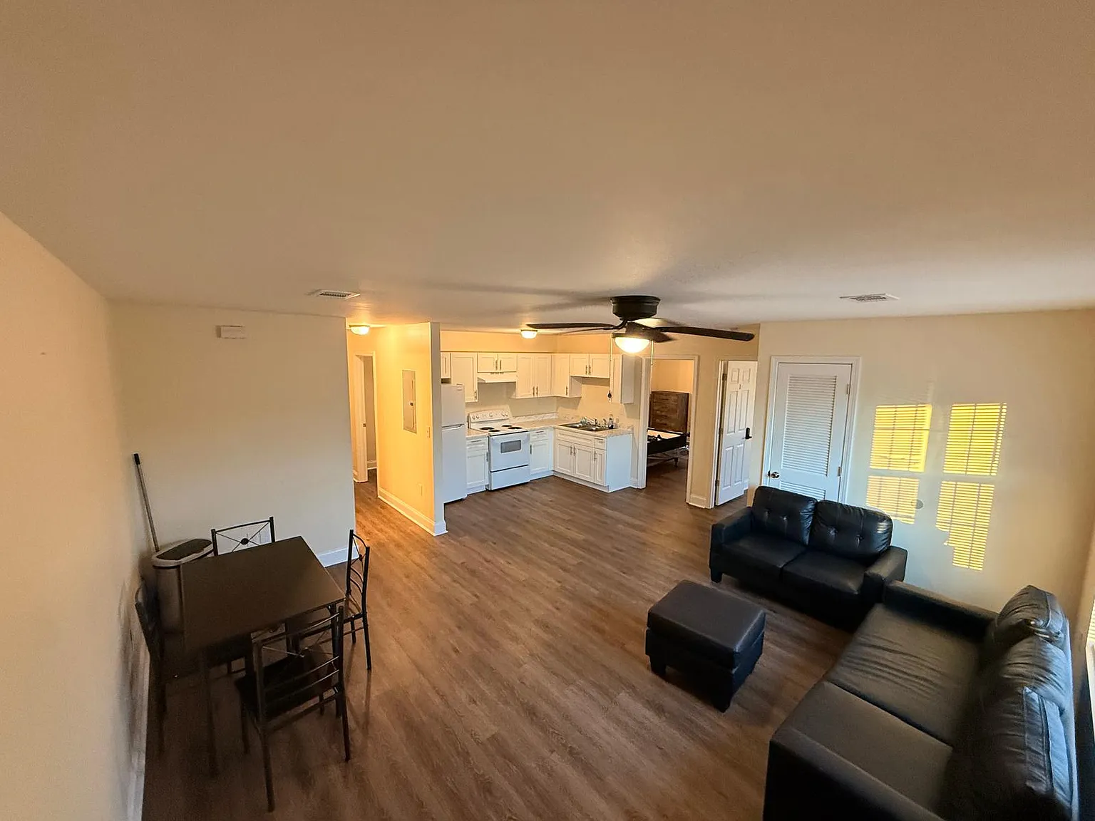 3 bed, 1500 sqft, $1,250 — Photo 4