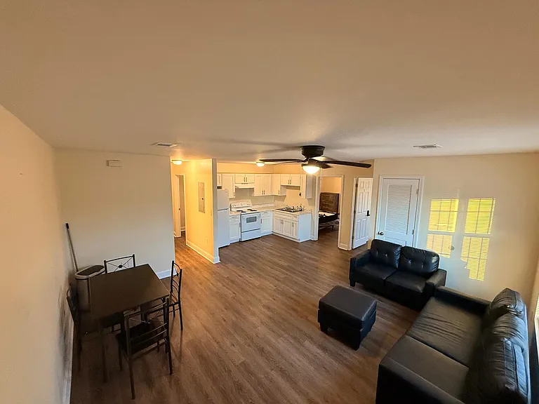 122 Ronald Pride Blvd #B — Photo 4