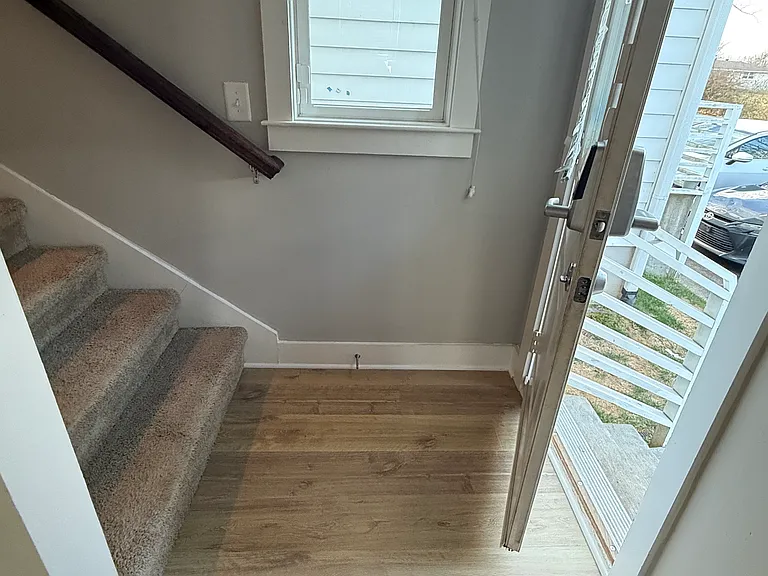 758 Cottage Park Dr — Photo 13