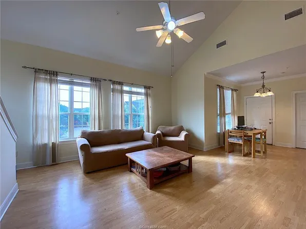 801 Luther St W Unit 401, College Station, TX 77840