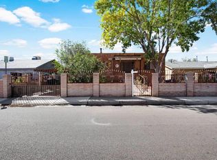 1509 Walter St SE, Albuquerque, NM 87102
