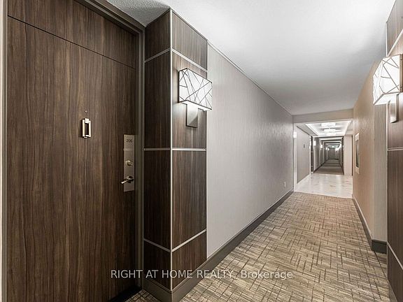 4th image of 270 Scarlett Rd #206