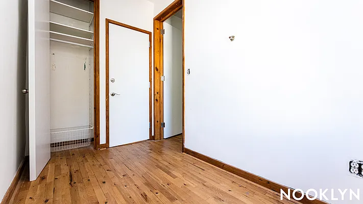 Rented by Nooklyn NYC LLC | media 15