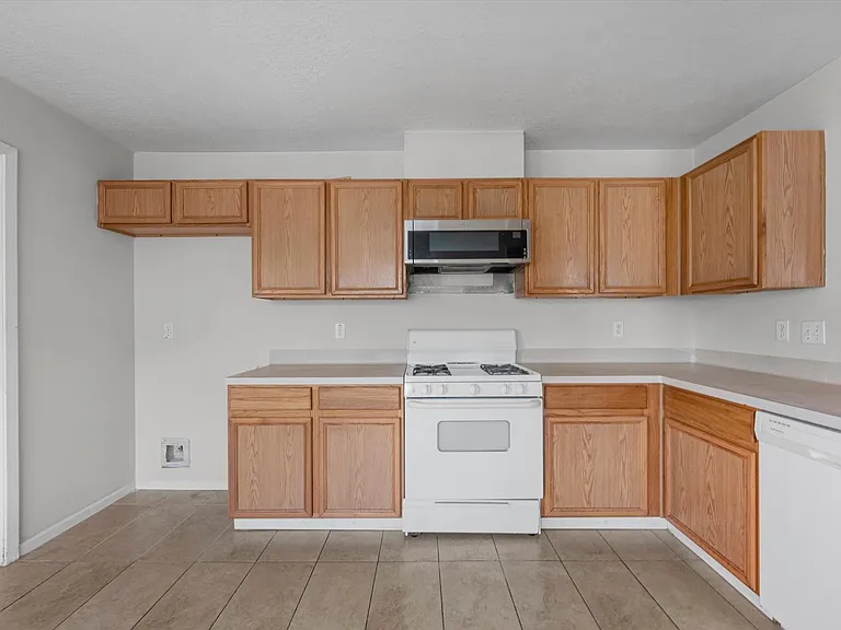 6002 Destiny Park Ct — Photo 10